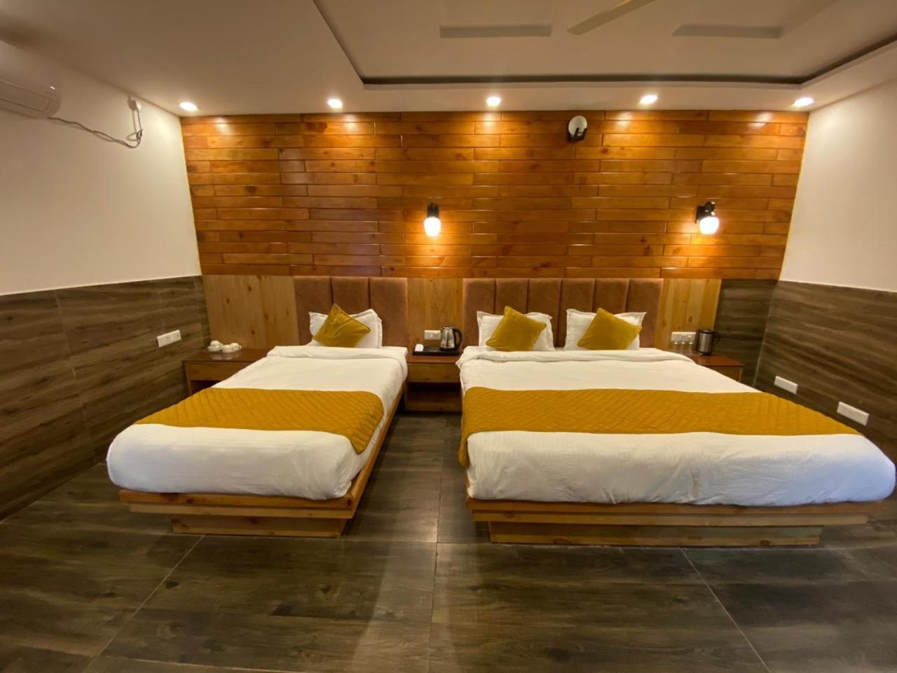 The Aesthetic Hotel & Restaurant Bhīm Tāl Eksteriør bilde