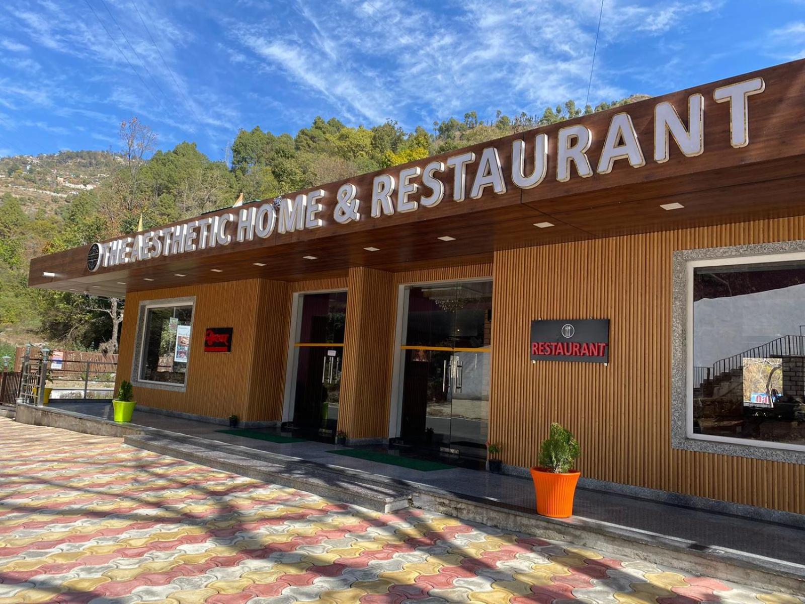 The Aesthetic Hotel & Restaurant Bhīm Tāl Eksteriør bilde