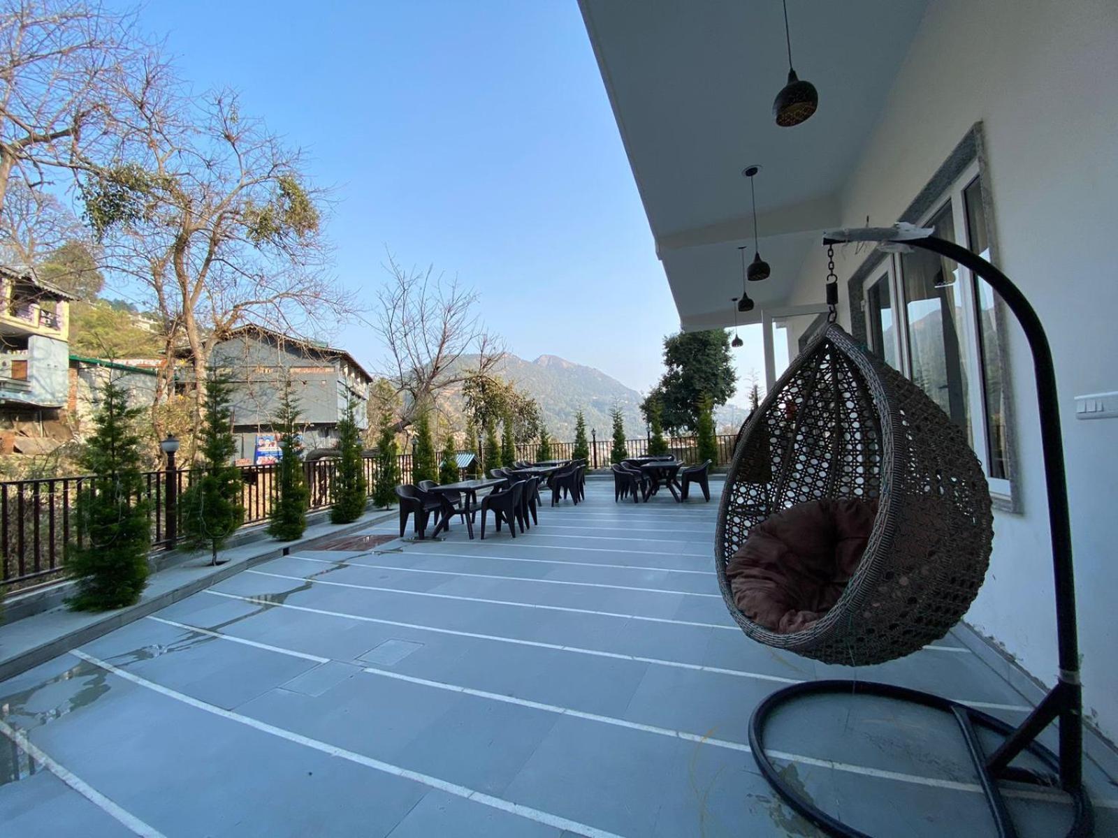The Aesthetic Hotel & Restaurant Bhīm Tāl Eksteriør bilde