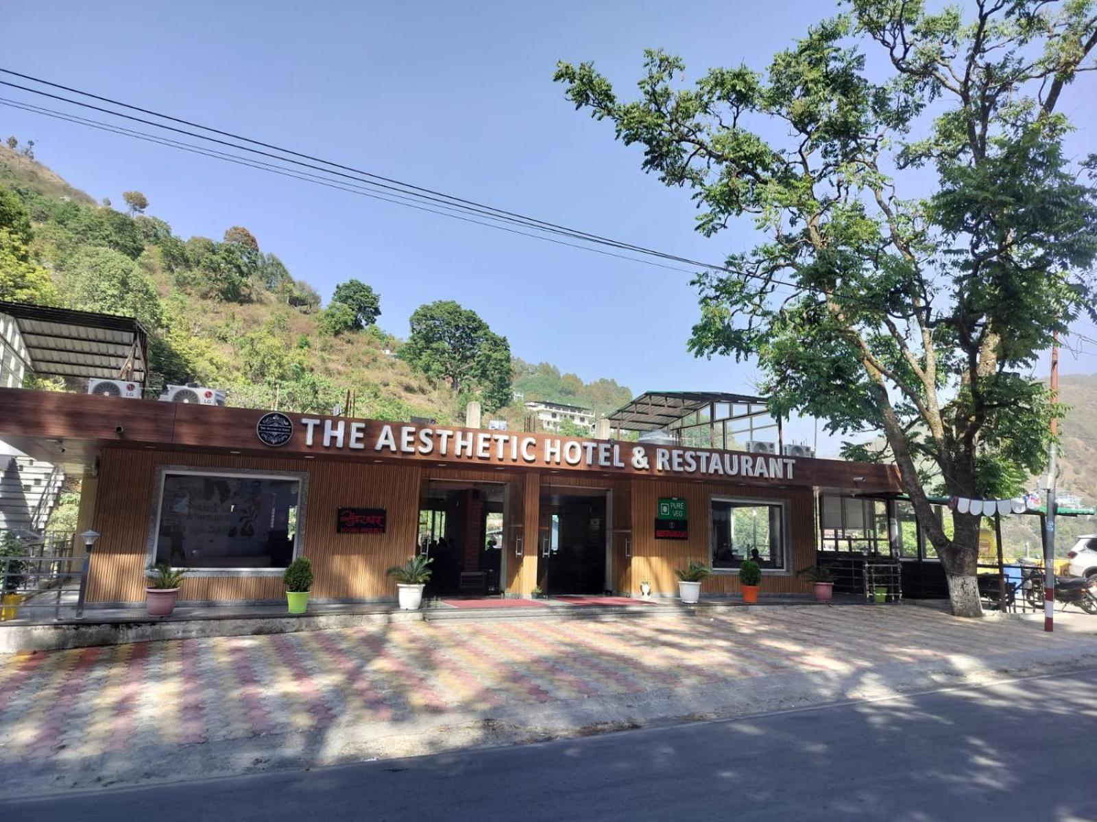 The Aesthetic Hotel & Restaurant Bhīm Tāl Eksteriør bilde